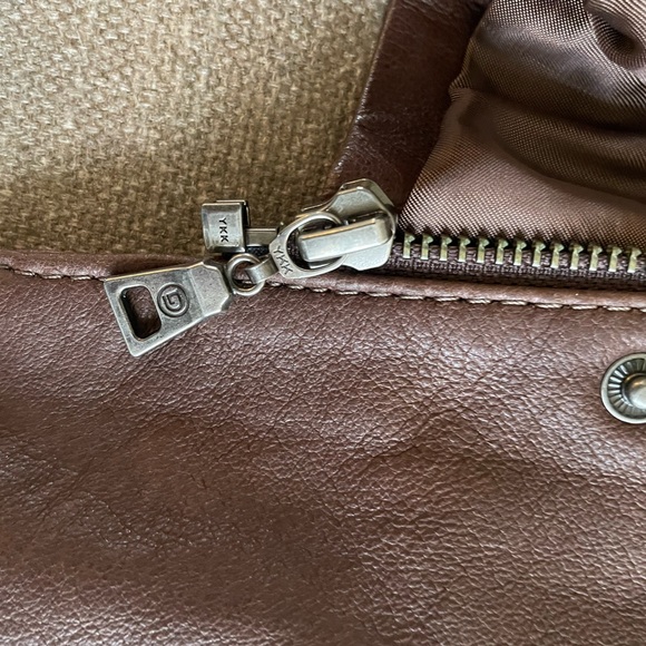 Danier Leather Jacket, gorgeous caramel brown - Picture 11 of 14